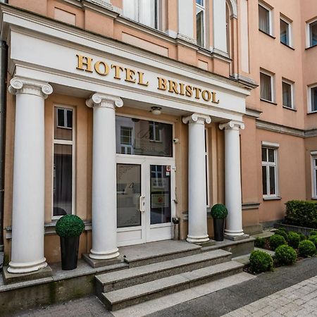 Hotel Bristol Kielce Exterior foto