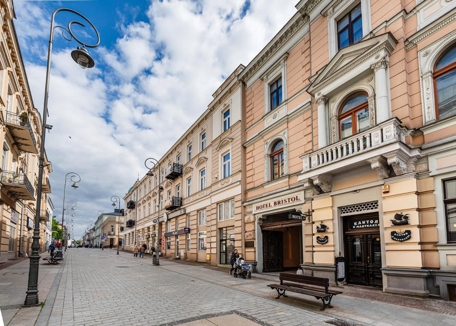 Hotel Bristol Kielce Exterior foto